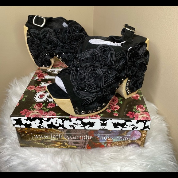 Jeffrey Campbell Vintage Flower Suede Shoes - Picture 12 of 15